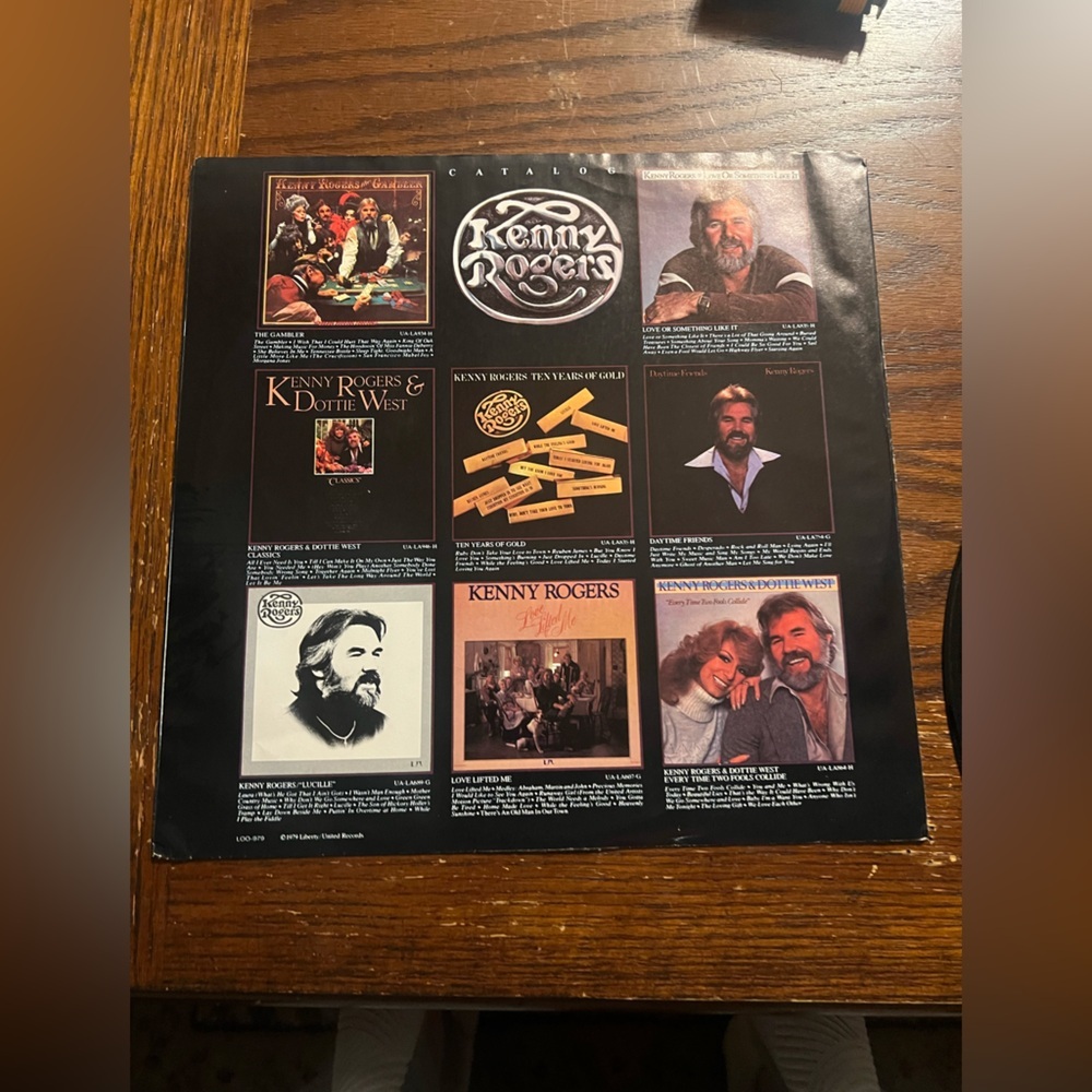 Kenny Rogers 1979 Kenny Vintage Vinyl Album - Picture 3 of 6